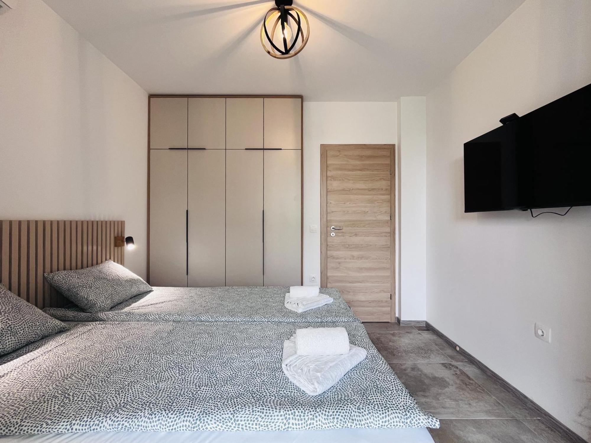 Exclusive St Constantine Suites Saints Constantine and Helena Esterno foto